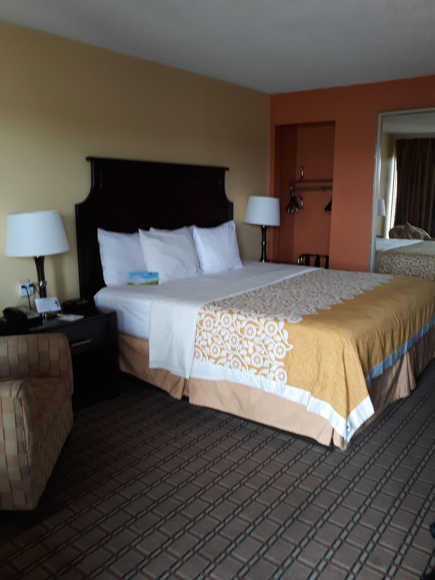 Days Inn By Wyndham Blytheville Dış mekan fotoğraf
