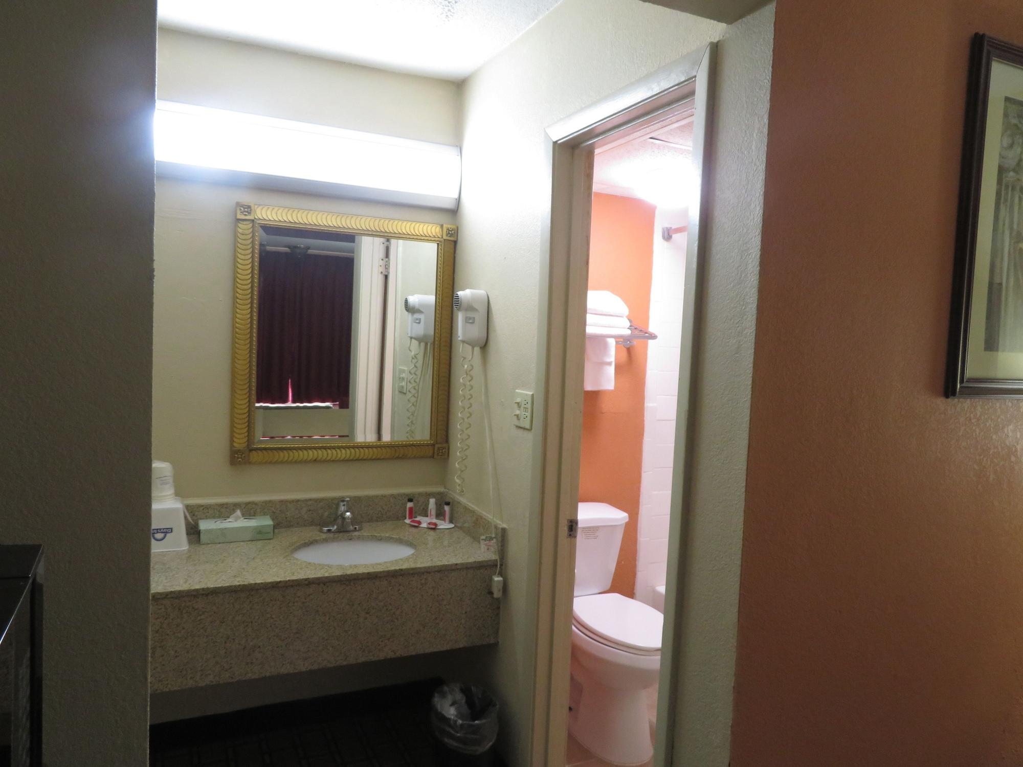 Days Inn By Wyndham Blytheville Dış mekan fotoğraf