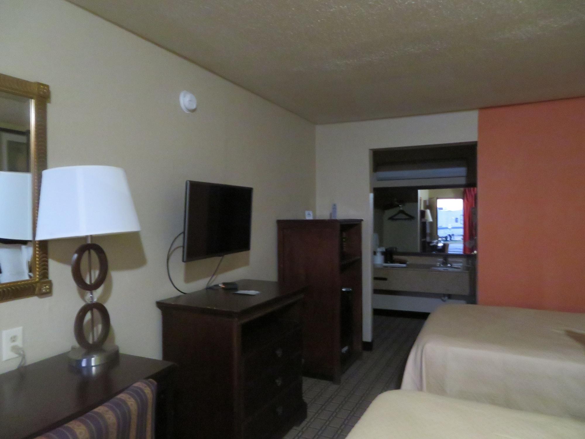 Days Inn By Wyndham Blytheville Dış mekan fotoğraf