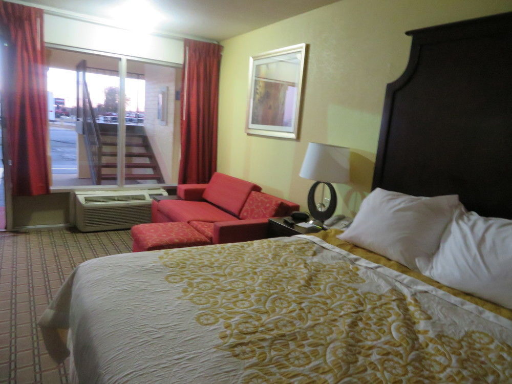Days Inn By Wyndham Blytheville Dış mekan fotoğraf